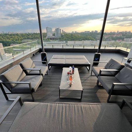Appartamento The Penthouse Kiev Esterno foto
