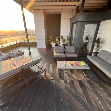 Appartamento The Penthouse Kiev Esterno foto