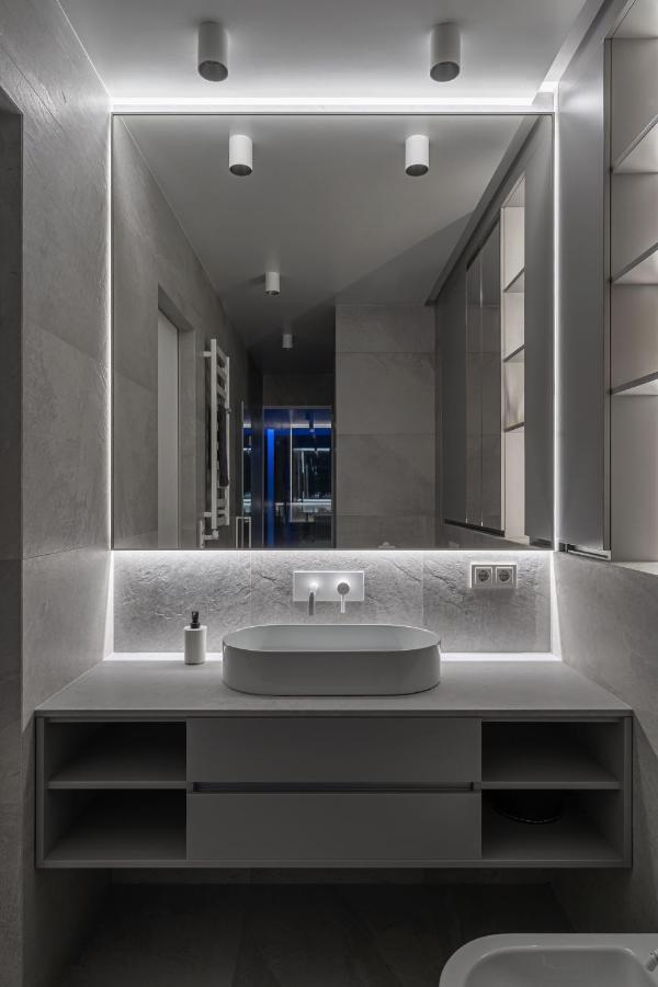 Appartamento The Penthouse Kiev Esterno foto