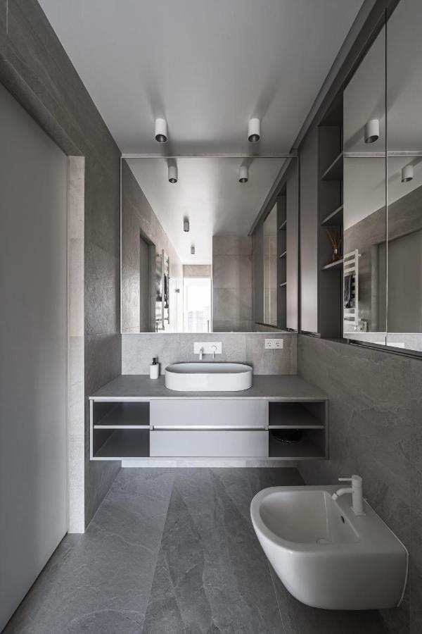 Appartamento The Penthouse Kiev Esterno foto