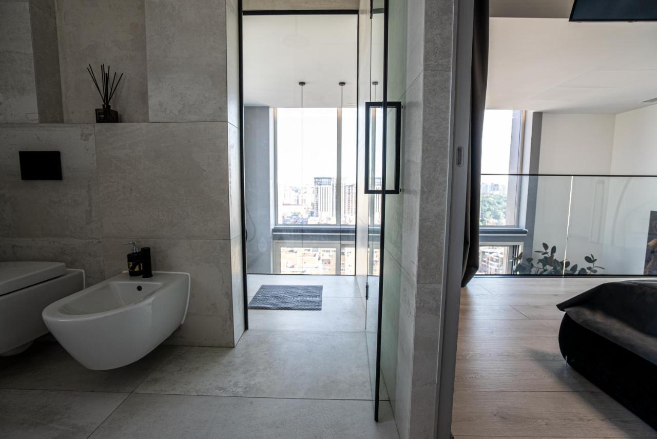 Appartamento The Penthouse Kiev Esterno foto